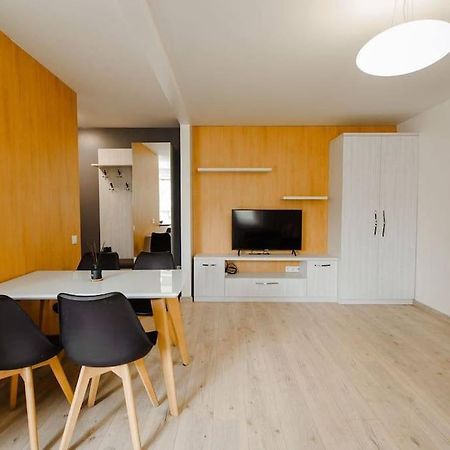 Very Stylish Apartament In Middle Of City. Chisinau Ngoại thất bức ảnh